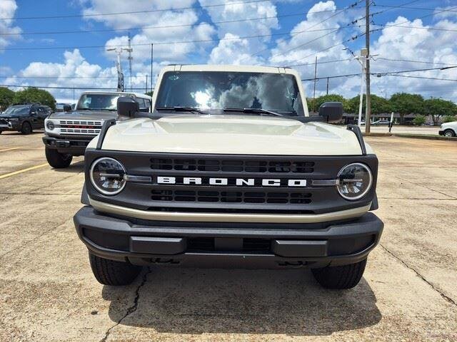 New 2026 Desert Sand Ford Big Bend® image 8
