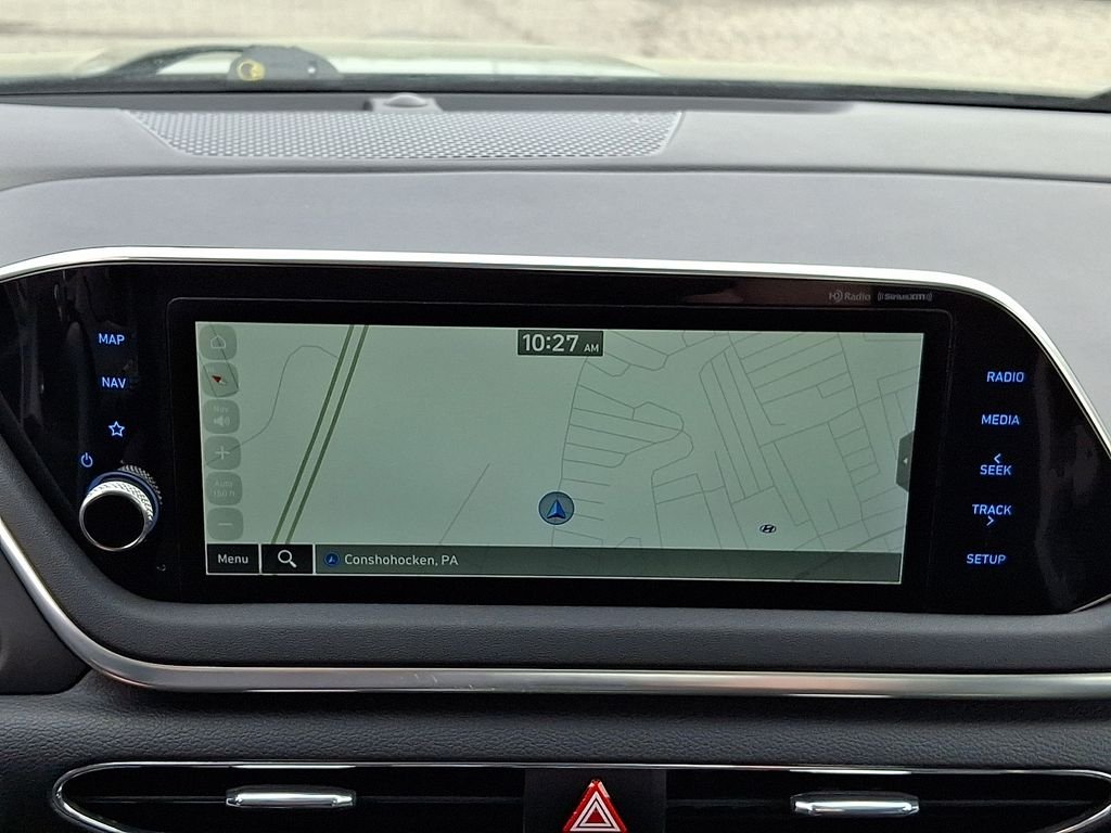 Used 2023 Black Hyundai SEL image 17