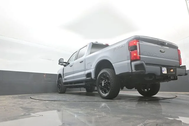 New 2026 Glacier Gray Metallic Tri-Coat Ford F-250® Lariat® image 36