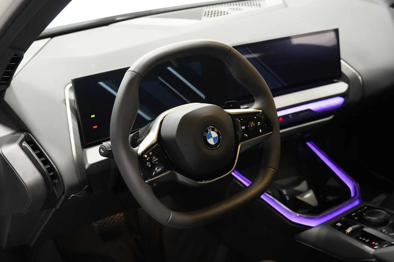 Used 2026 Alpine White BMW 30 xDrive image 10