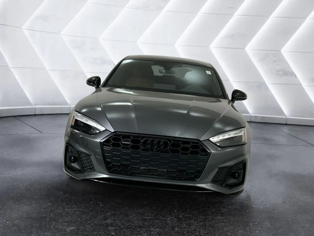 Used 2022  Audi Premium Plus image 2