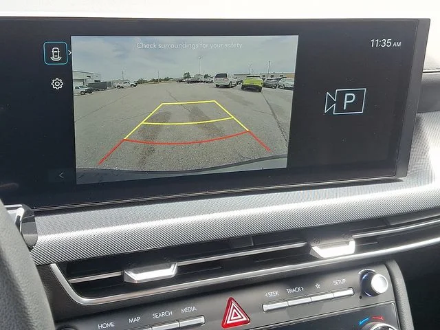 Used 2024 Gray Hyundai SEL image 24