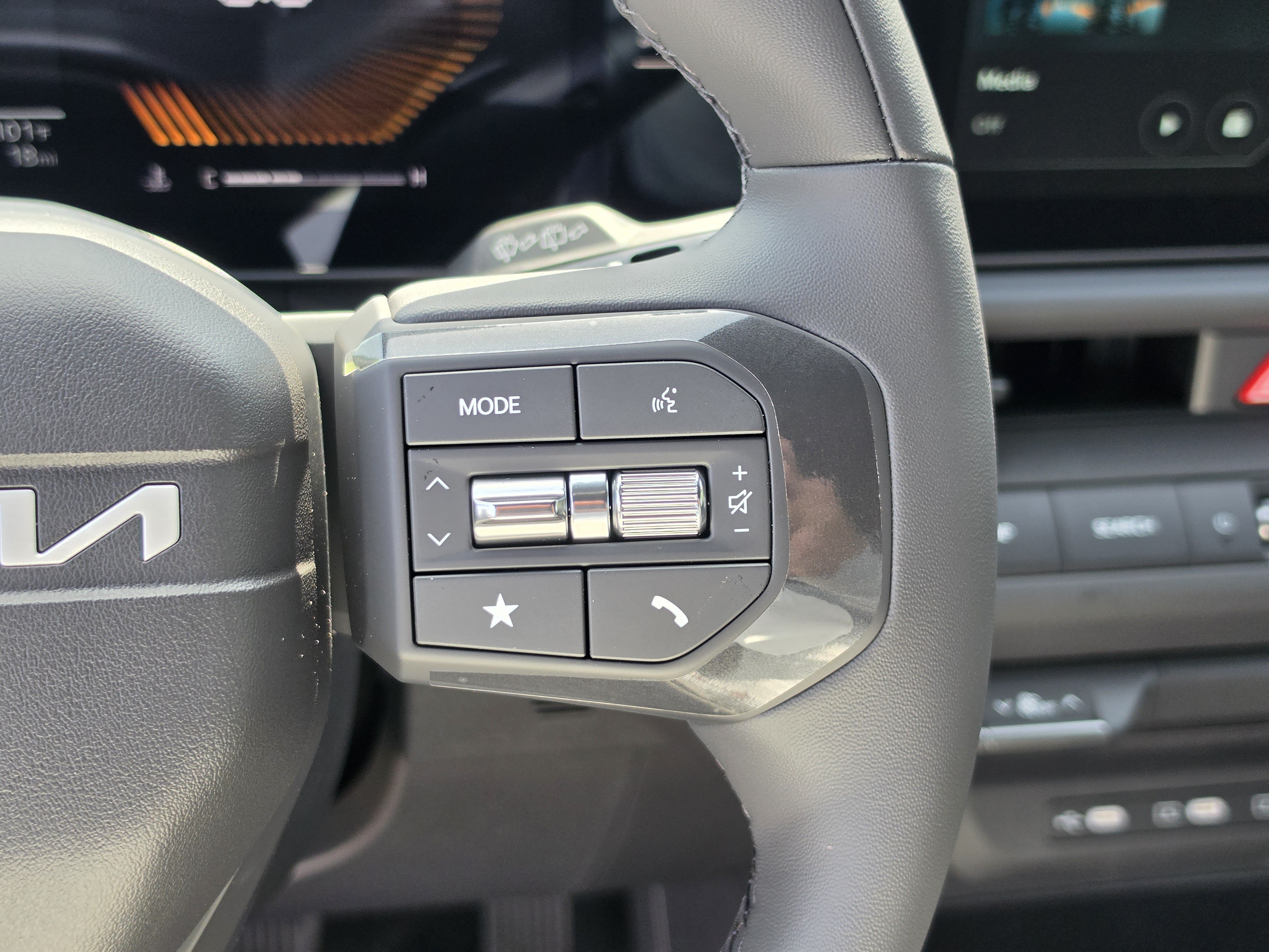 New 2027 Frost Blue Kia X-Line S image 32