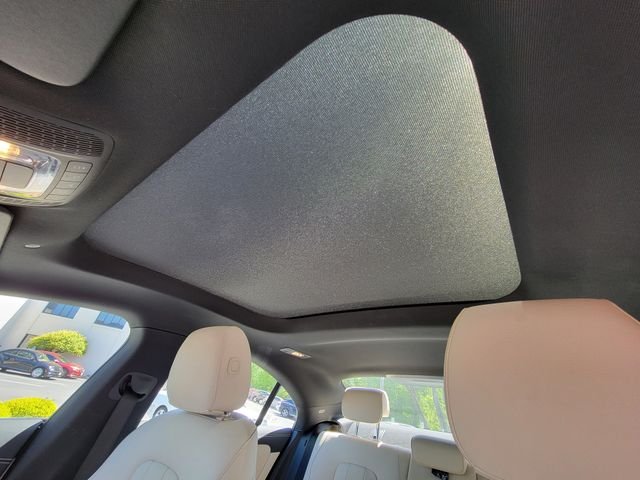 Used 2025 White Mercedes-Benz CLA 250 image 37