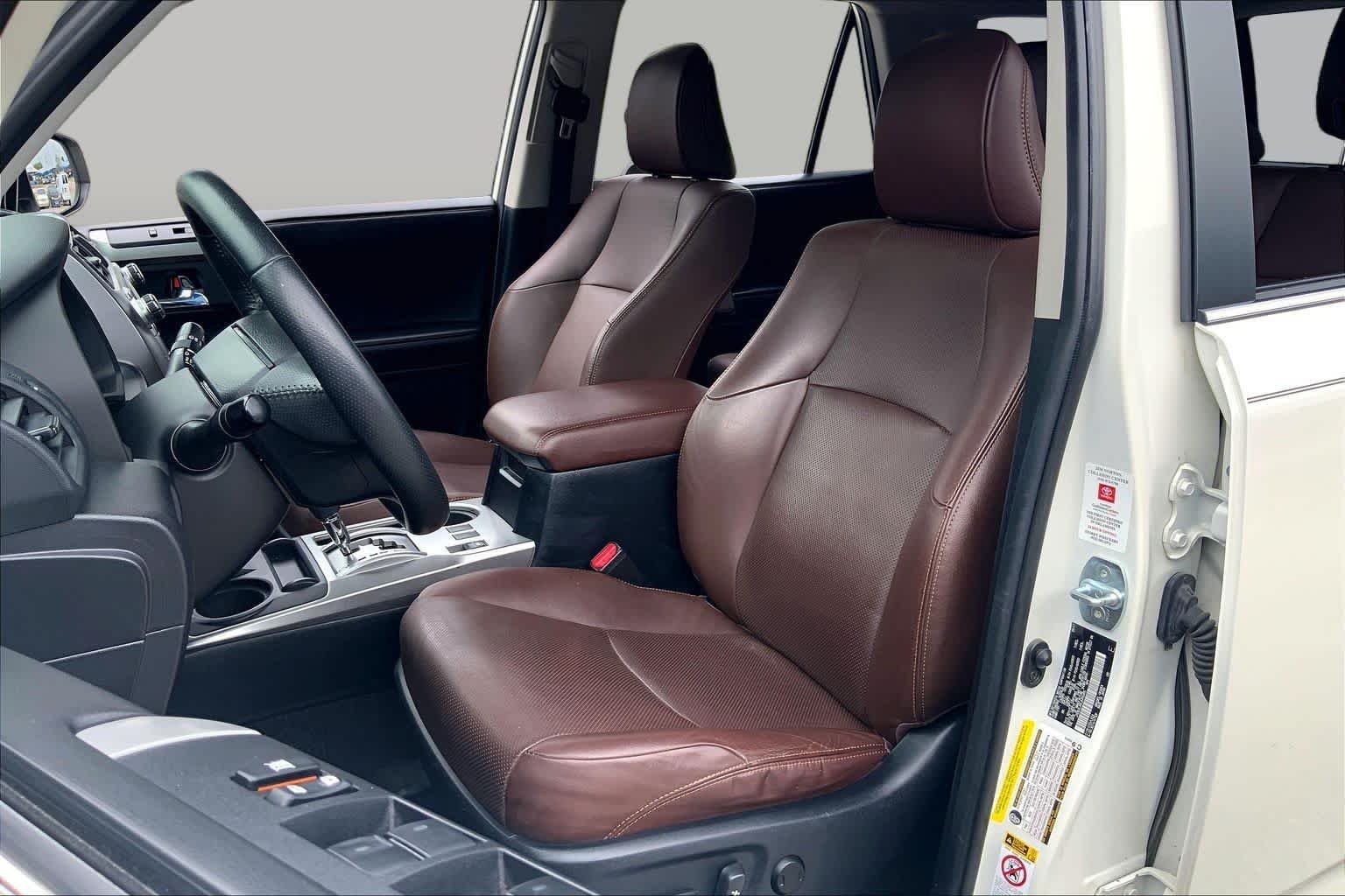 Used 2018 Blizzard Pearl Toyota Limited image 8