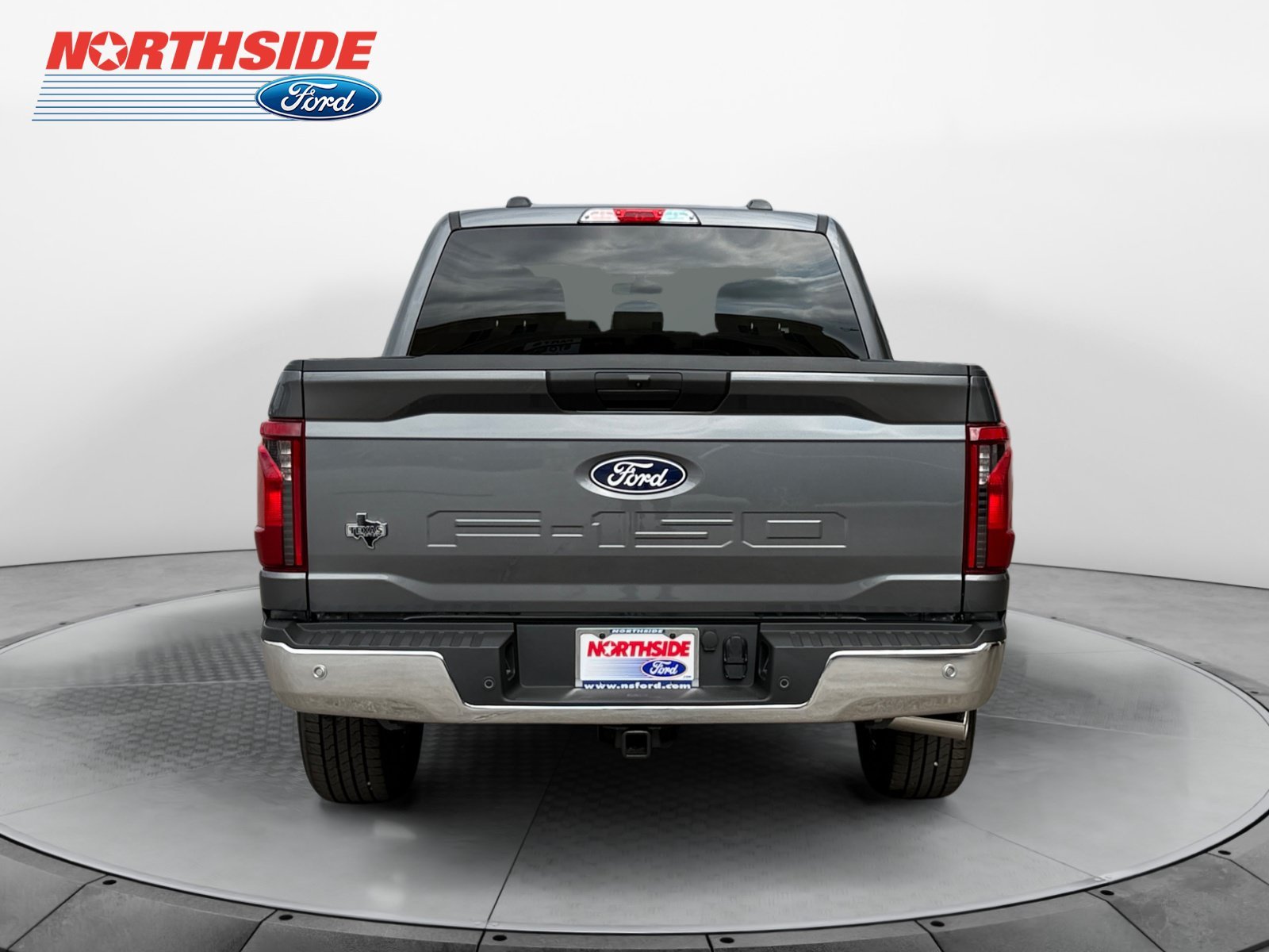 New 2026 Carbonized Gray Metallic Ford XLT image 6