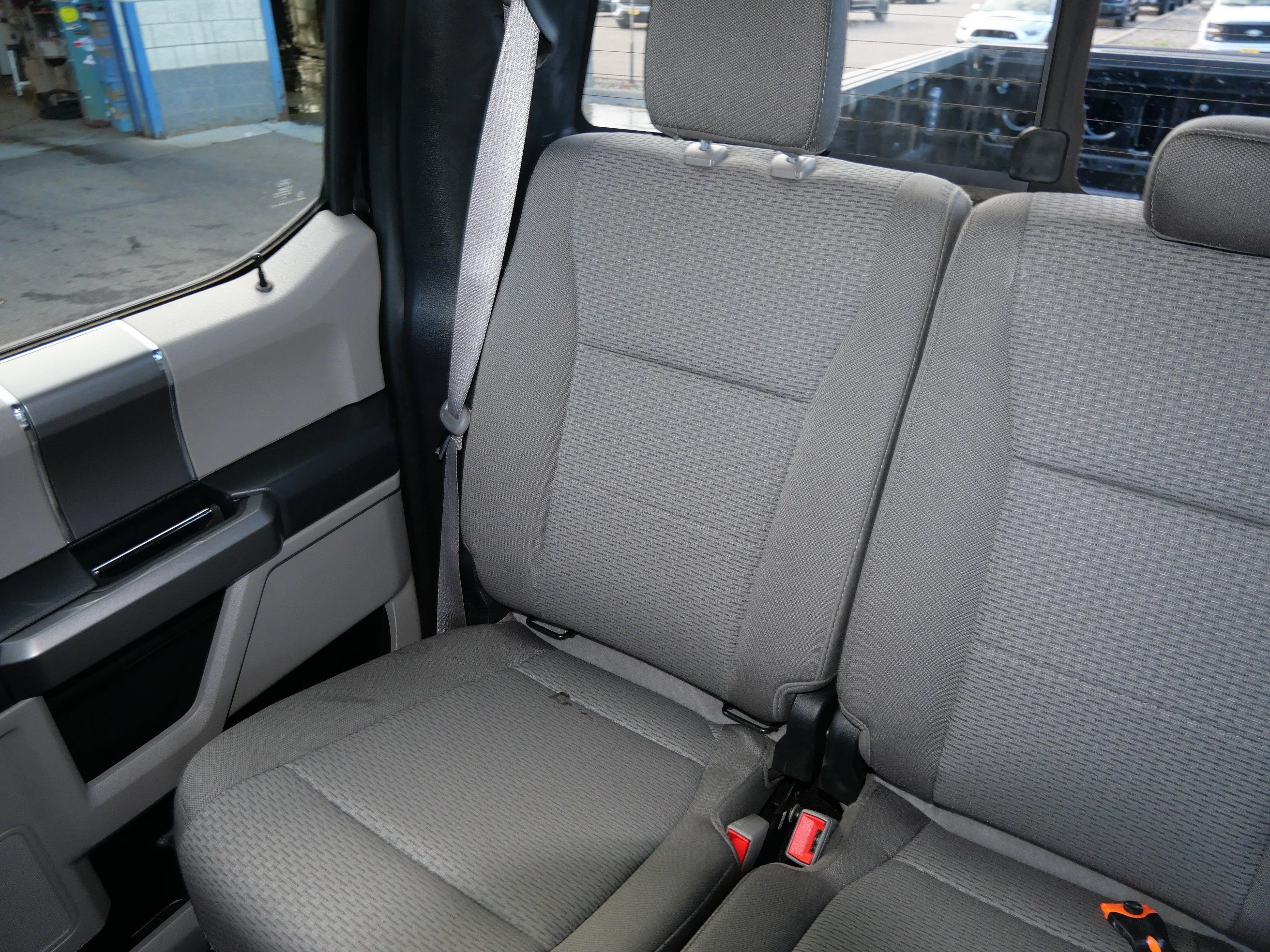 Photo 12