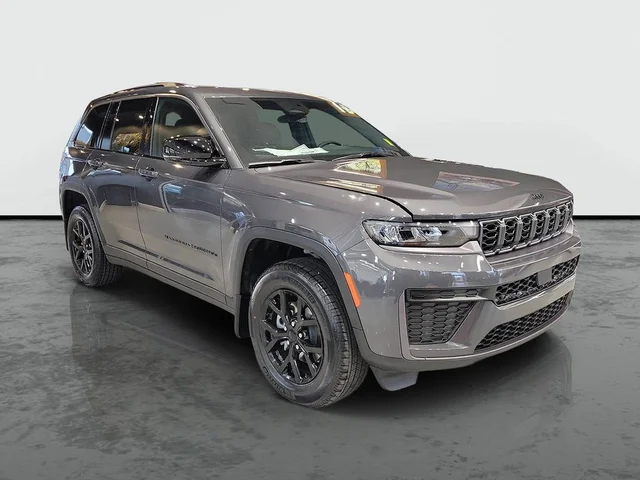 2026 Jeep Grand Cherokee Altitude
