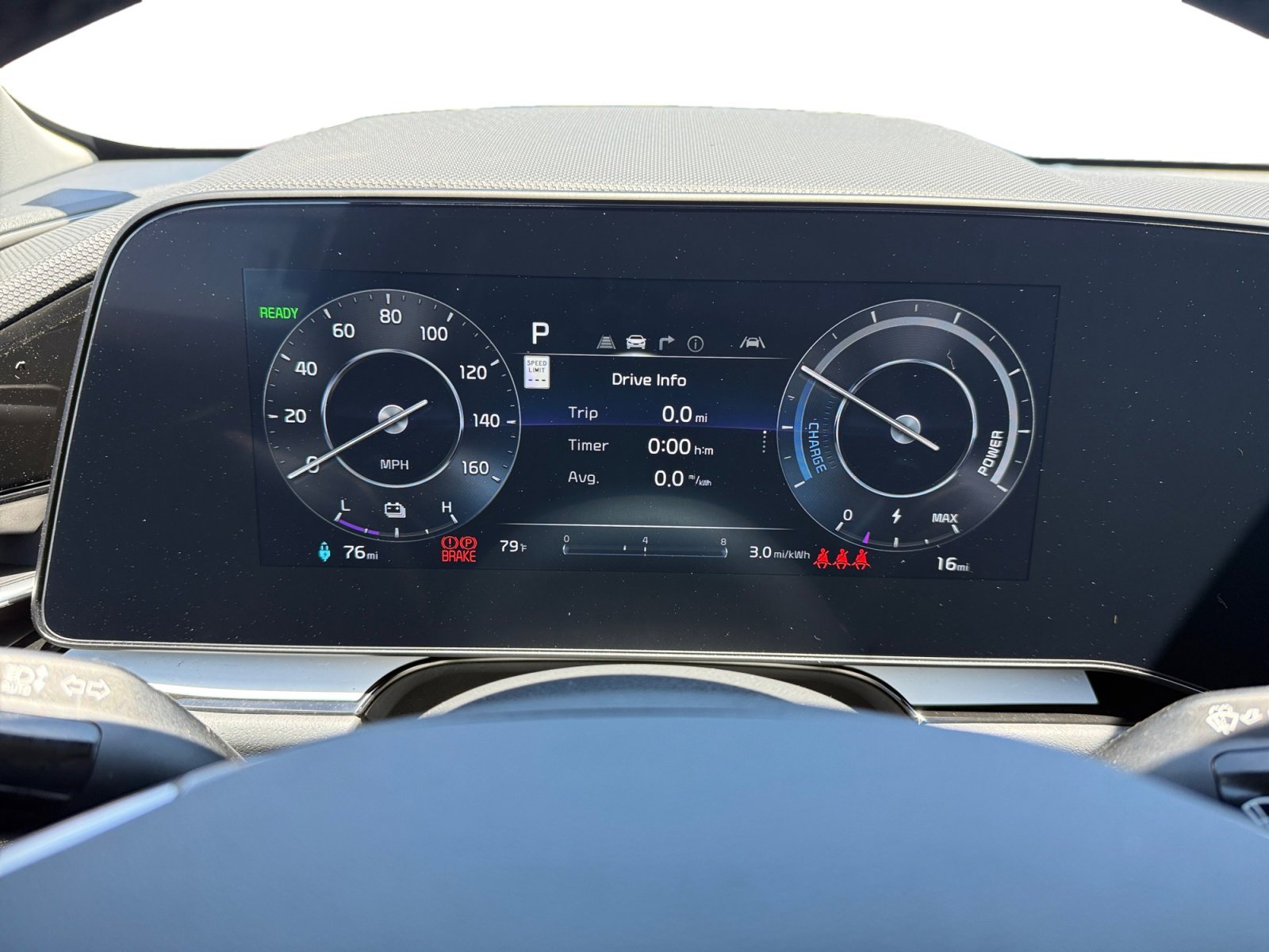 New 2026 Interstellar Gray Kia WIND image 11