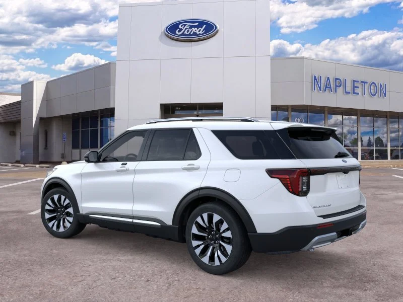 New 2026 Star White Metallic Tri-Coat Ford Platinum™ image 41