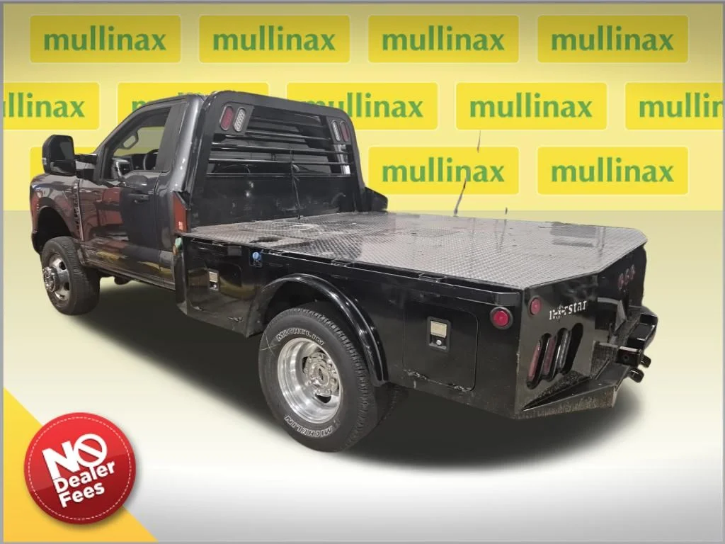 2023 Ford F-350 XL 4x4 Regular Cab 8' Box DRW's photo