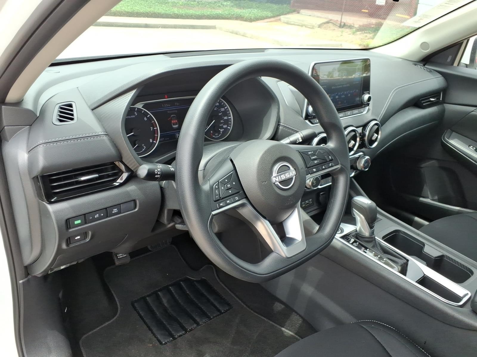 2025 Nissan Sentra SV White at Robbins Nissan