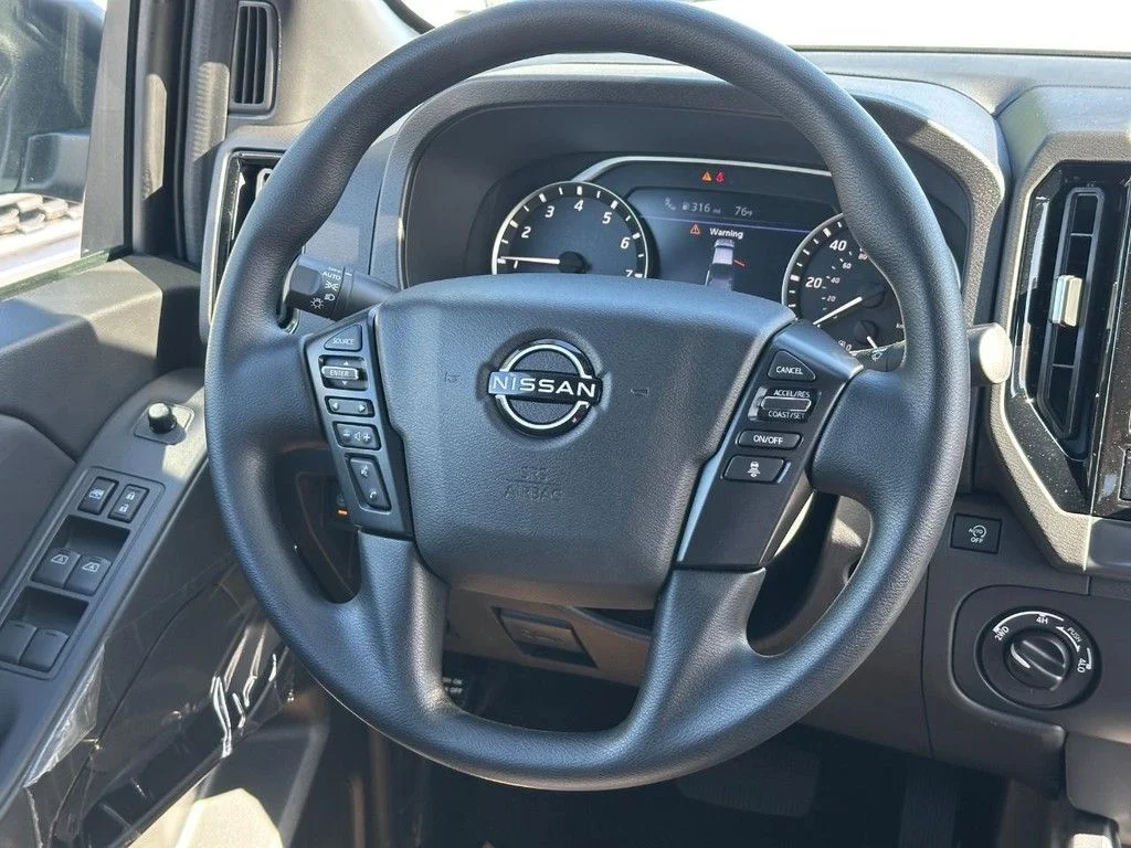 New 2026 Glacier White Nissan Crew Cab SV image 7