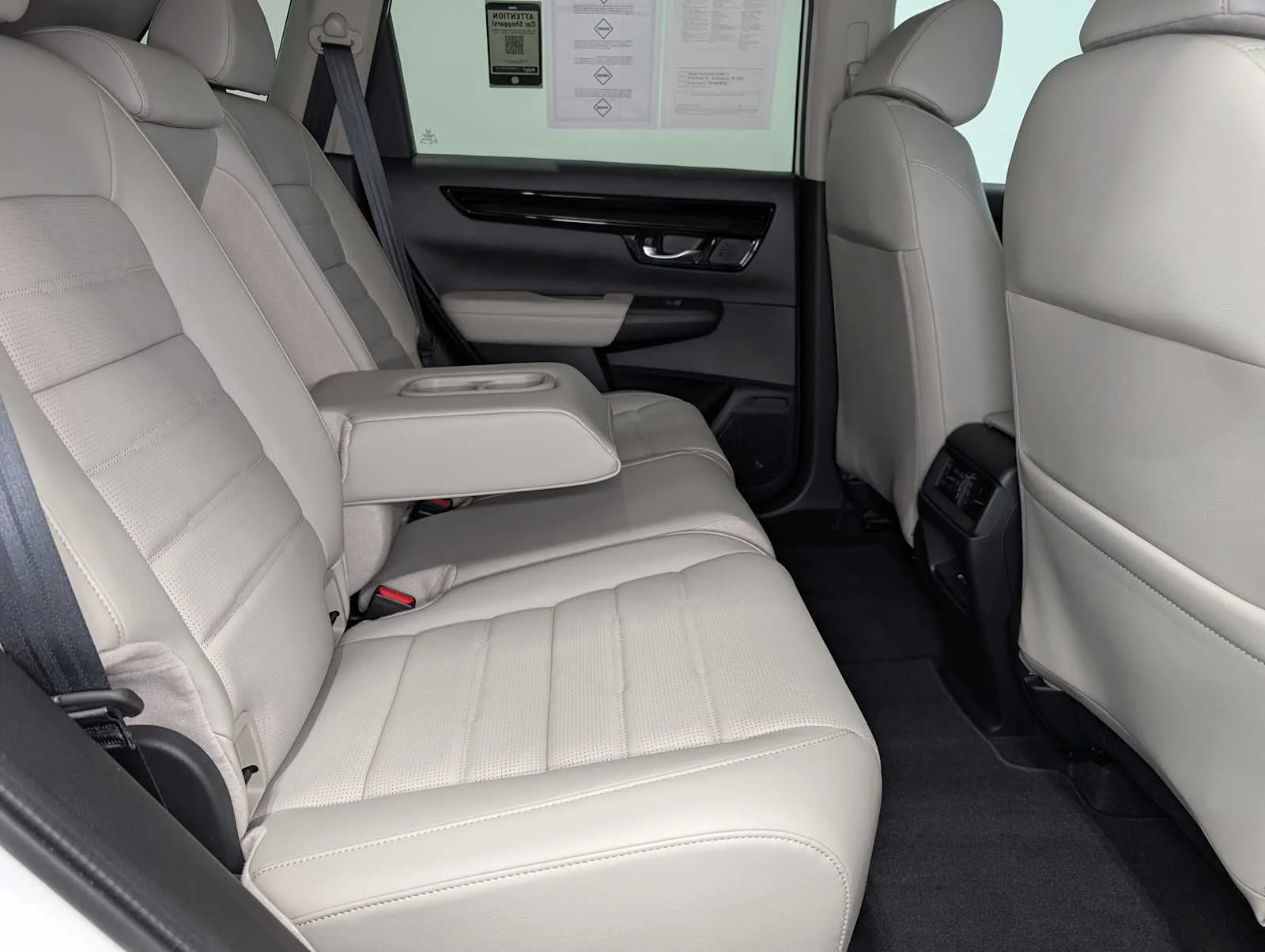 Used 2024 Platinum White Pearl Honda EX-L image 39