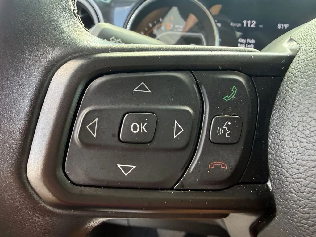 Used 2022 Black Jeep Sport image 18