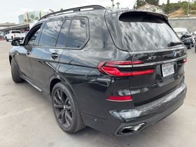 Certified Used 2025 Black Sapphire Metallic BMW xDrive40i image 3
