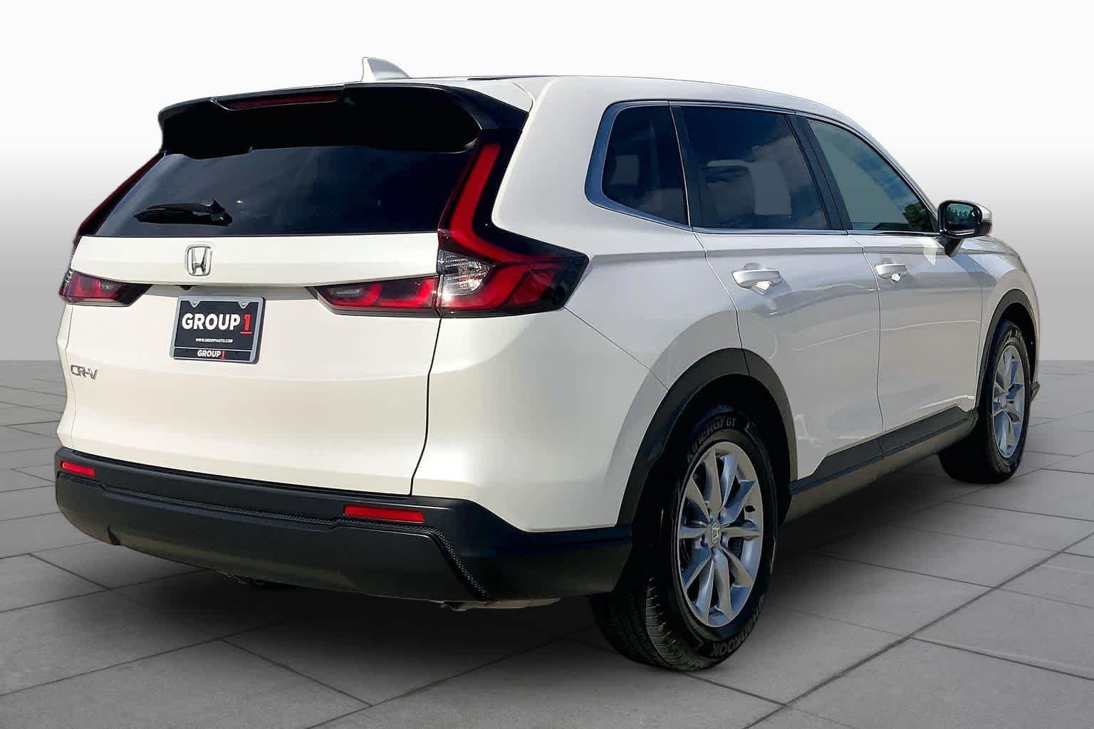 Used 2026 Platinum White Pearl Honda EX image 12