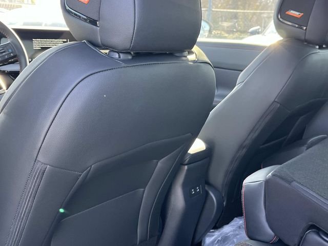 New 2026 Aspen White TriCoat Nissan SR image 18