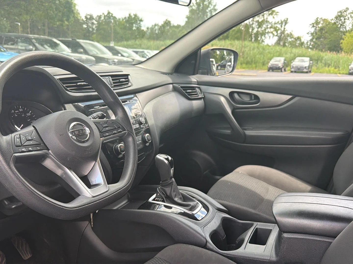 Used 2018 Magnetic Black Nissan S image 7