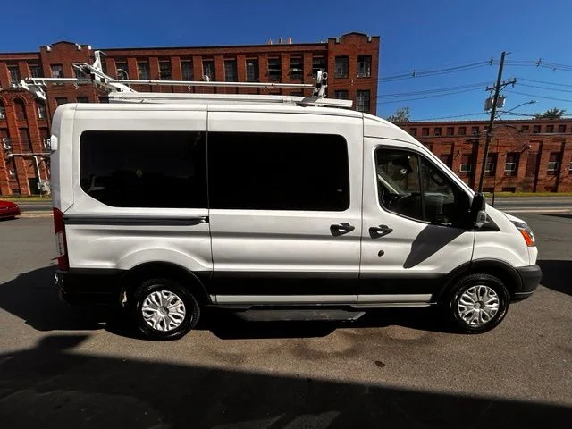 Used 2019 White Ford XLT image 7