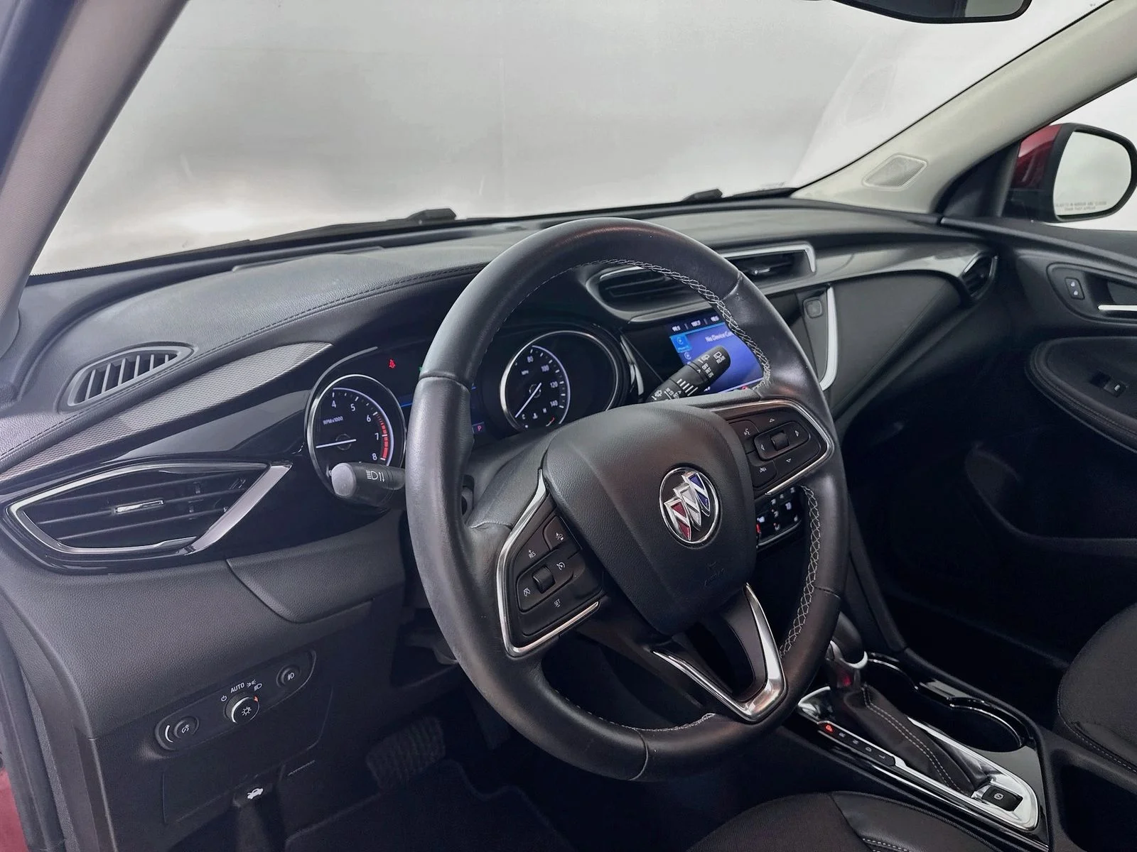 Used 2023 Red Buick  image 32