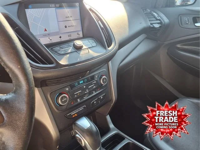Used 2018 Gray Ford SEL image 10