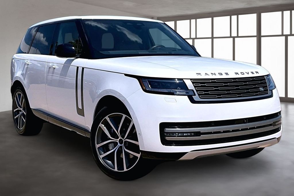 New 2026  Land Rover SE image 2