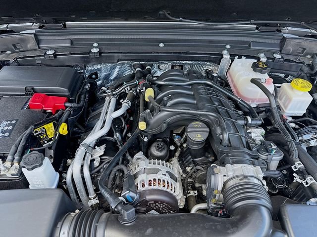 2025 Jeep Gladiator Sport - Photo 28