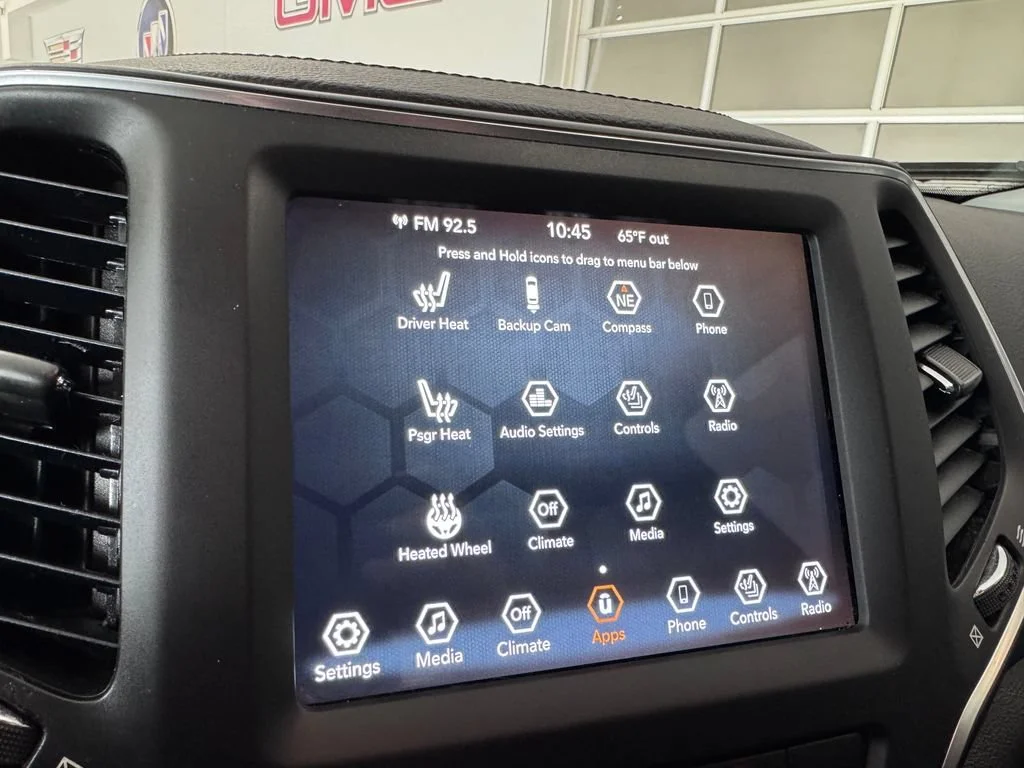 Certified Used 2022 Bright White Clea Jeep Latitude Lux image 18