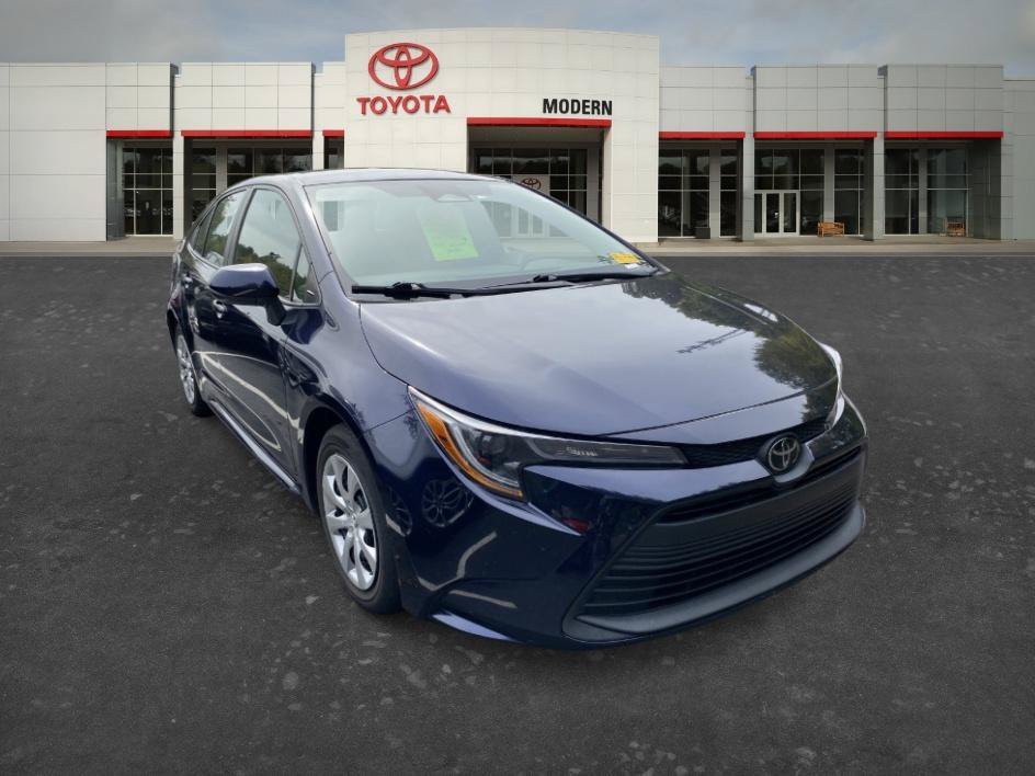 Used 2023 Blueprint Toyota LE image 4