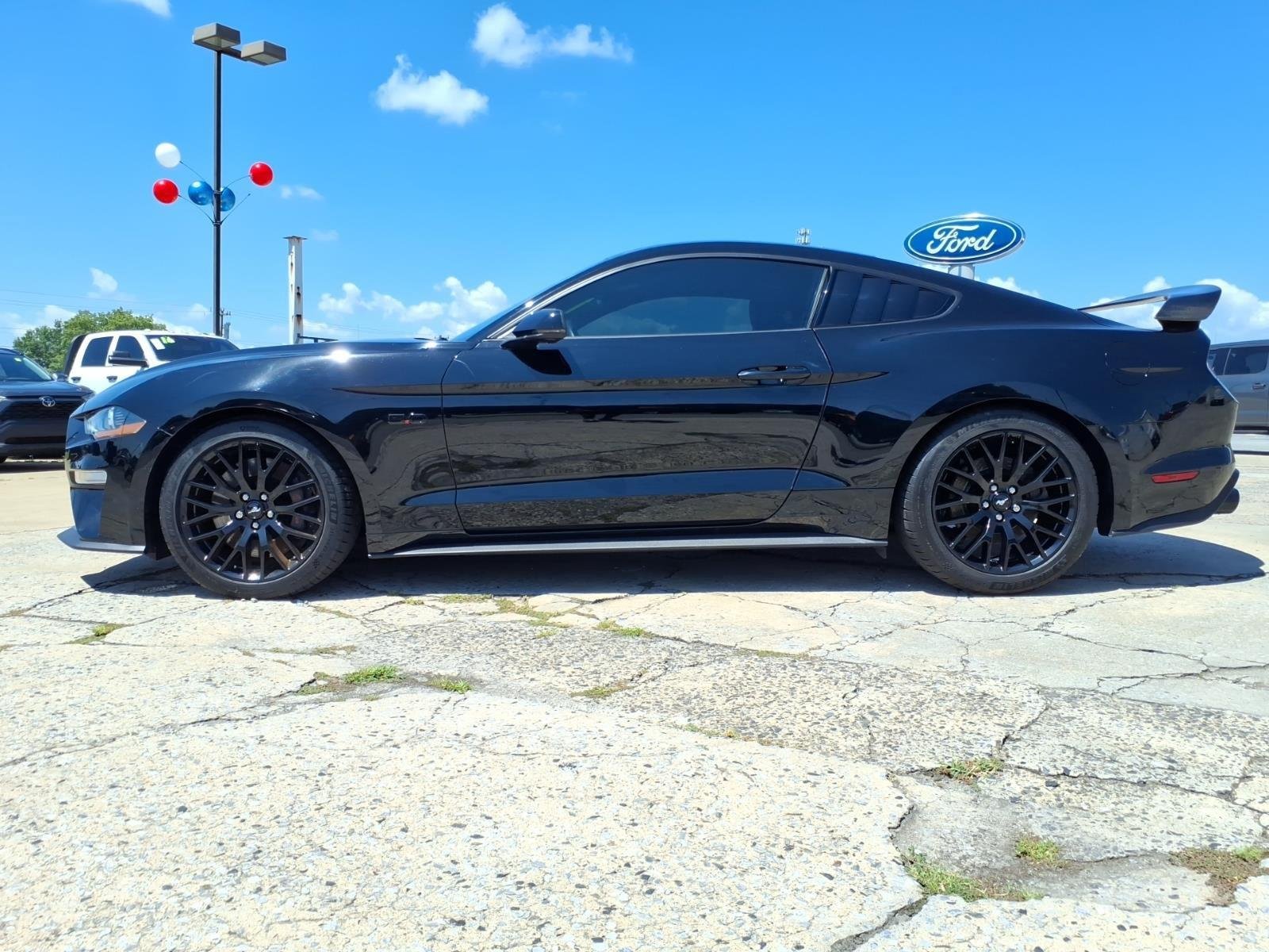 Certified Used 2018 Black Ford GT Premium image 3