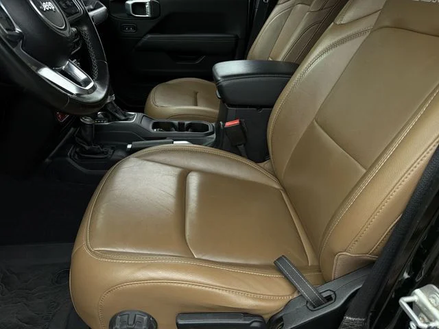 Used 2021 Black Jeep Rubicon image 22