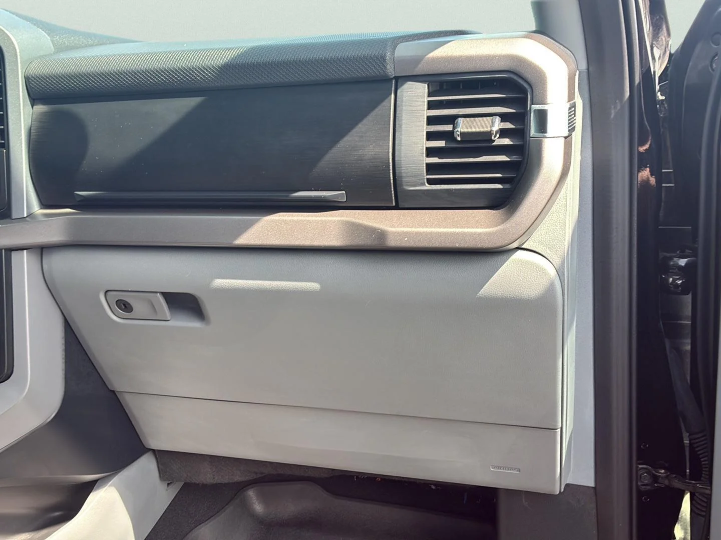 Used 2024 Agate Black Ford XLT image 11