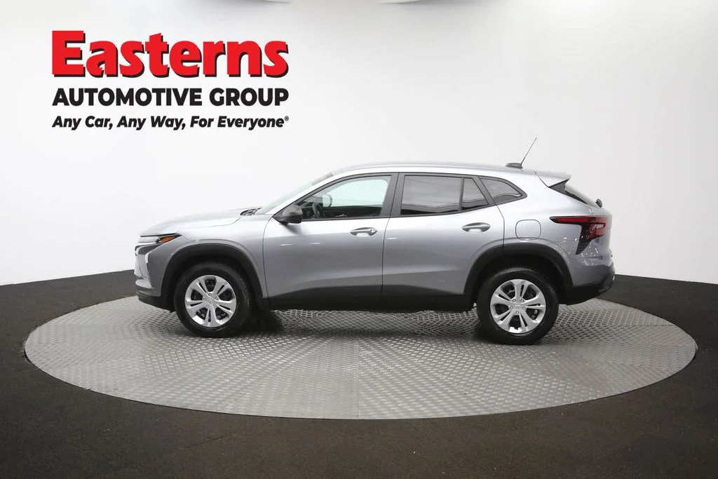 Used 2024 Gray Chevrolet LS image 59