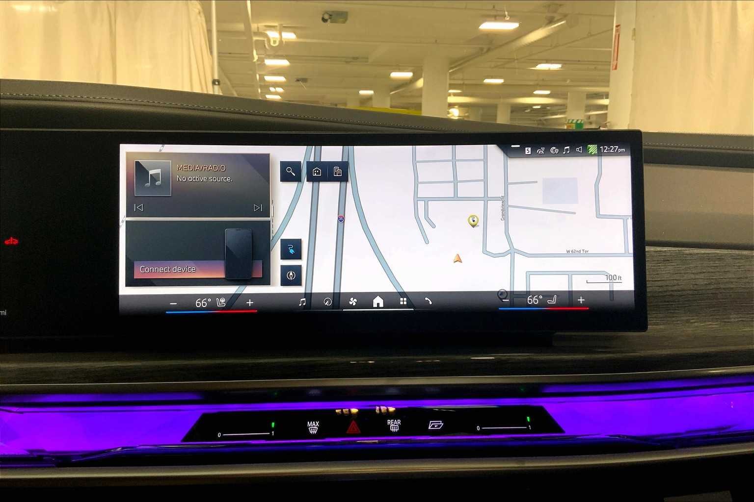 2025 BMW i7 60 - Photo 18