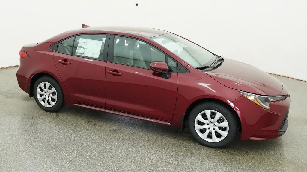 New 2026 Ruby Flare Pearl Toyota LE image 12