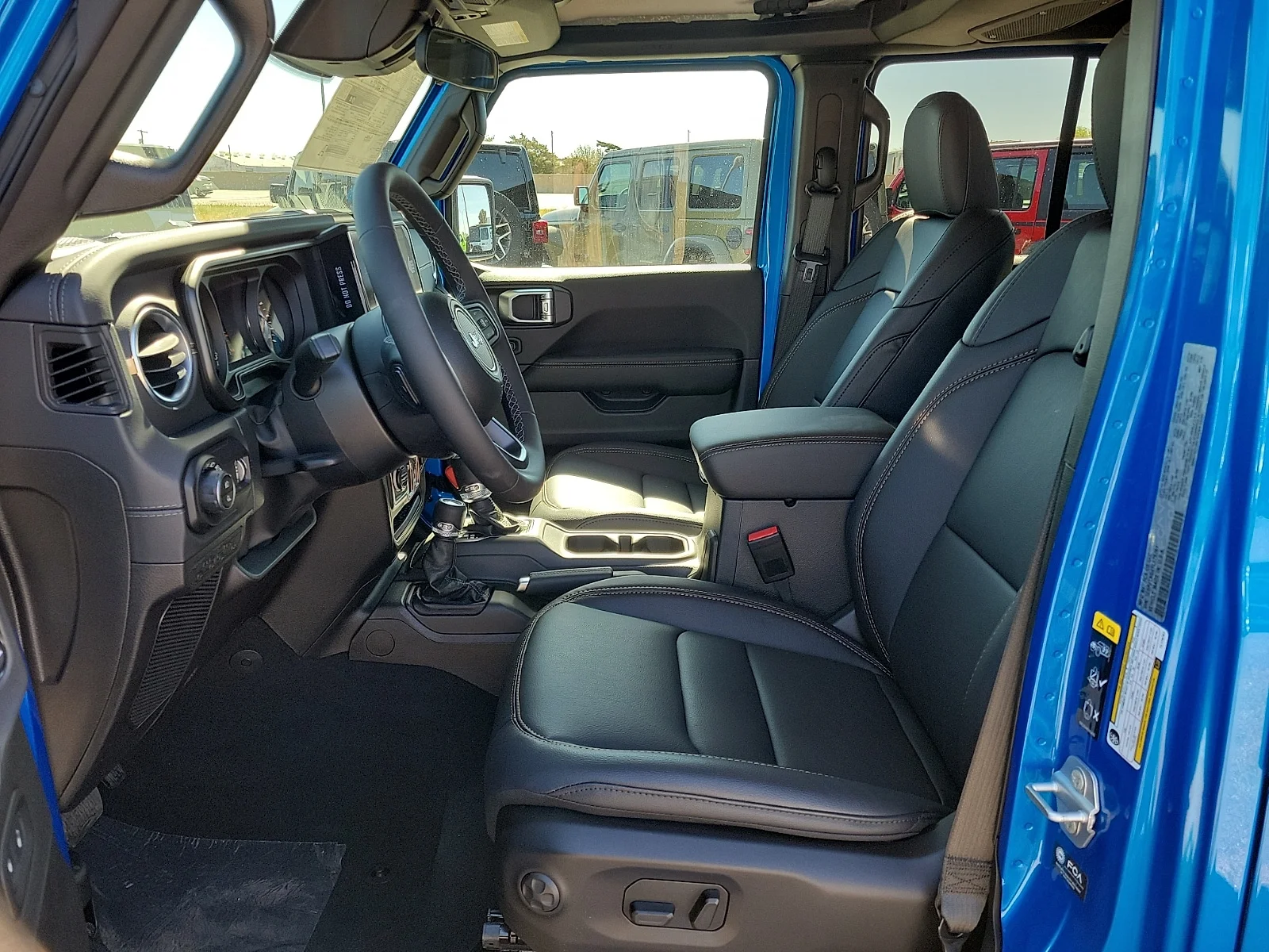New 2026 Hydro Blue Pearlcoat Jeep SAHARA 4X4 image 12