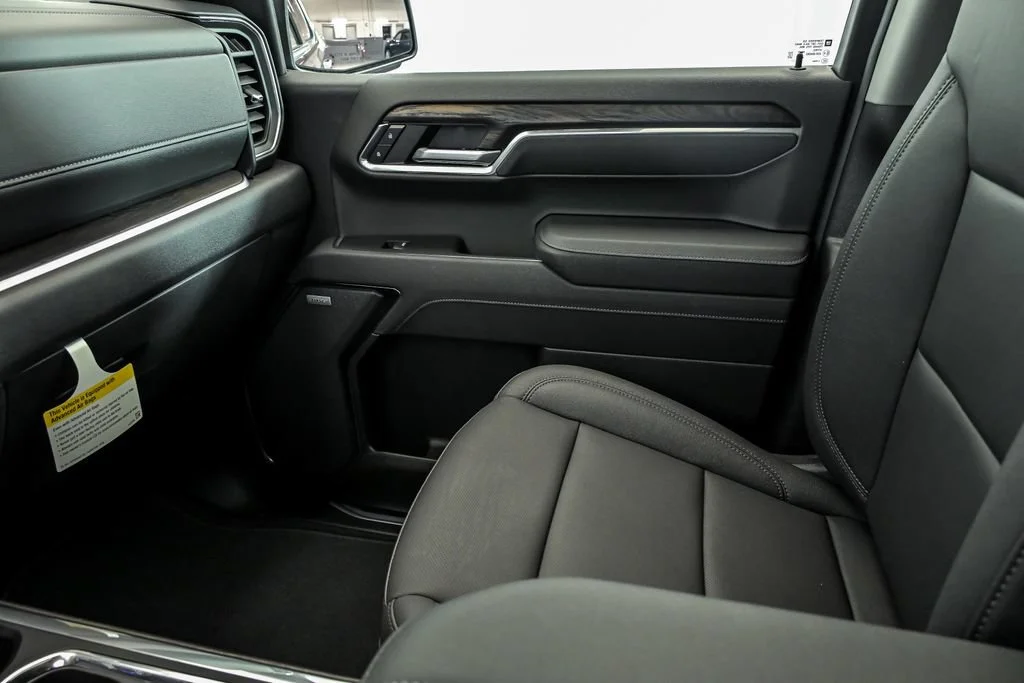 2026 GMC Sierra 1500 SLT - Photo 20