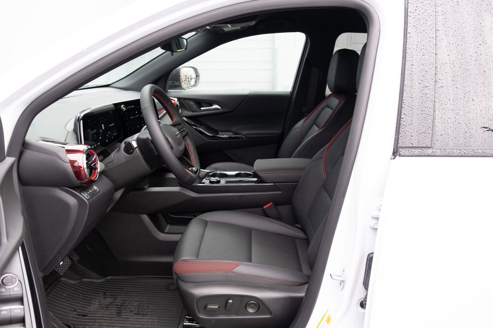 New 2026 Polar White Tricoat Chevrolet RS image 11