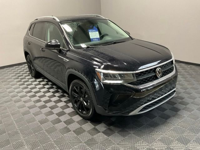 Certified 2022 Volkswagen Taos SE with VIN 3VVTX7B22NM090273 for sale in Sheffield, OH