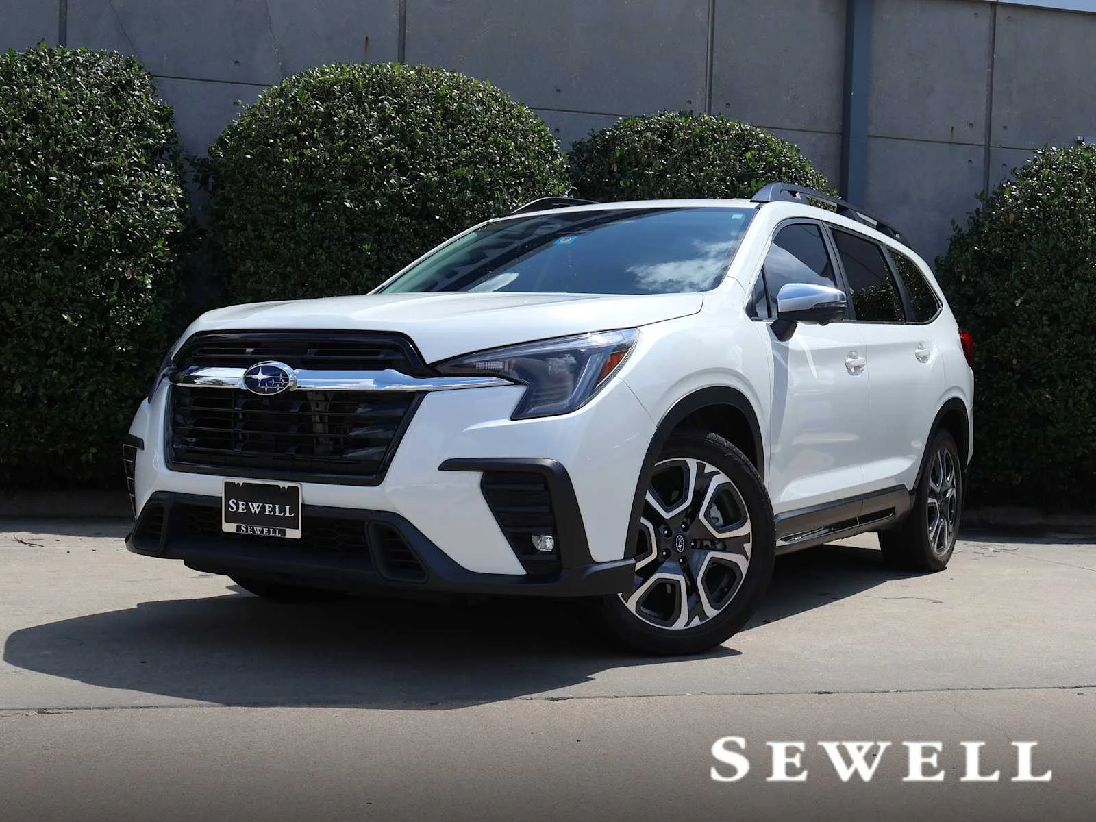 2023 Subaru Ascent Limited 7 Passenger's photo