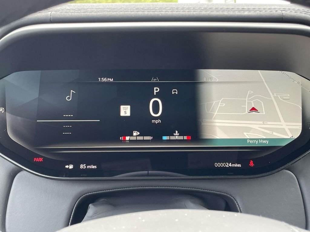 New 2026 Borasco Grey Land Rover SE image 39