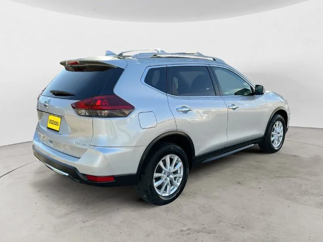 Used 2018 Silver Nissan SV image 5