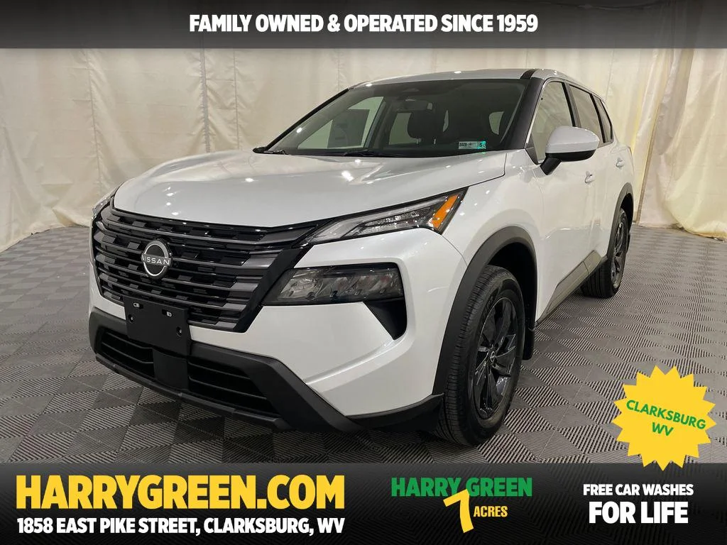 New 2026 Everest White Pearl Tricoat Nissan SV image 1