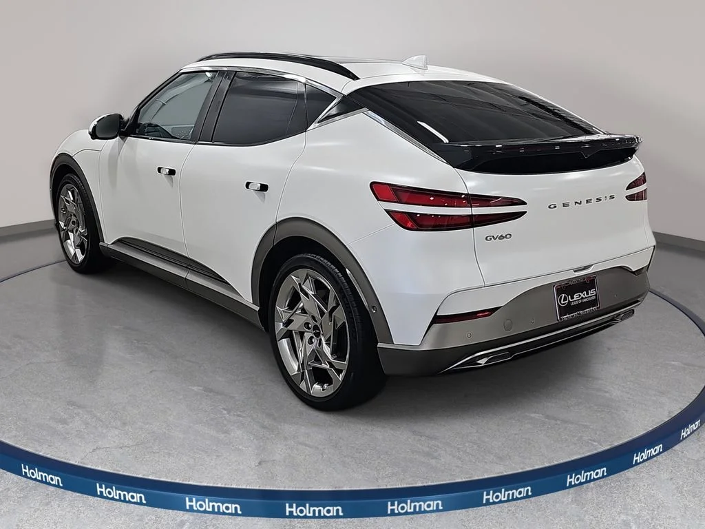 Used 2024 White Genesis Performance image 8