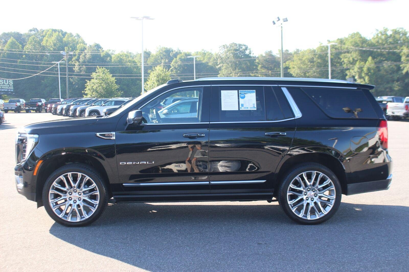 Used 2026 Onyx Black GMC Denali image 4