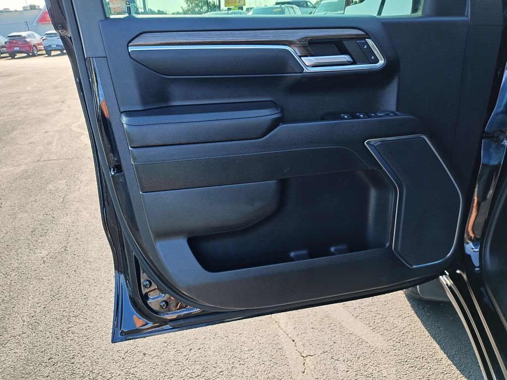 Used 2023 Black Chevrolet LT Trail Boss image 12