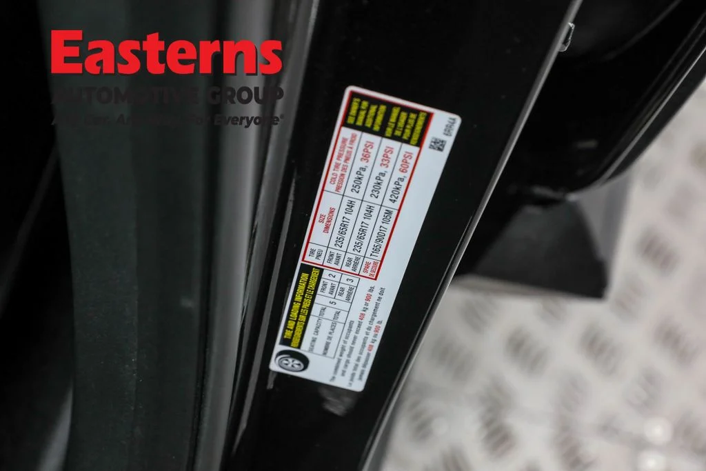 Used 2023 Black Nissan S image 33