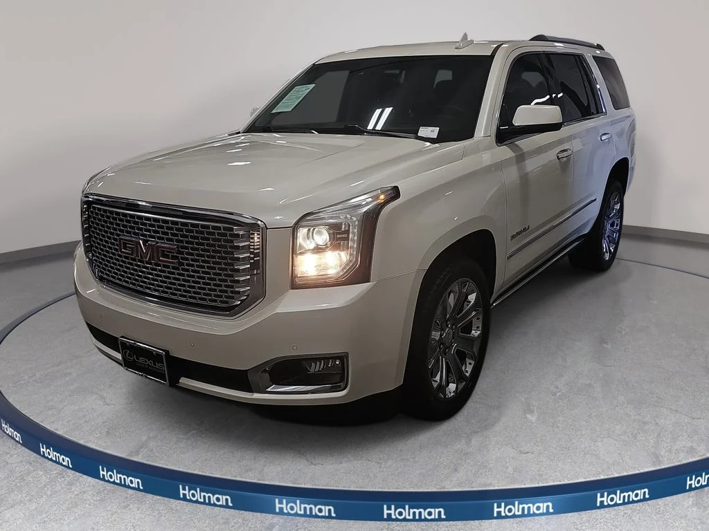 2015 GMC Yukon 4WD Denali's photo