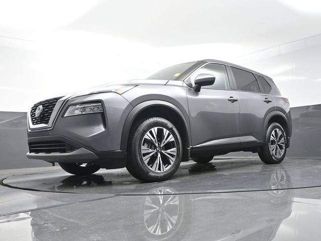Used 2023 Gray Nissan SV image 35